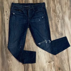 Vince Women’s Dark Wash Straight Fit Distressed Jeans Size 31